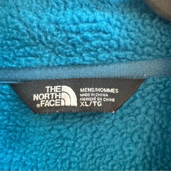 The NorthFace Men’s full zip fleece coat - Picture 4 of 7